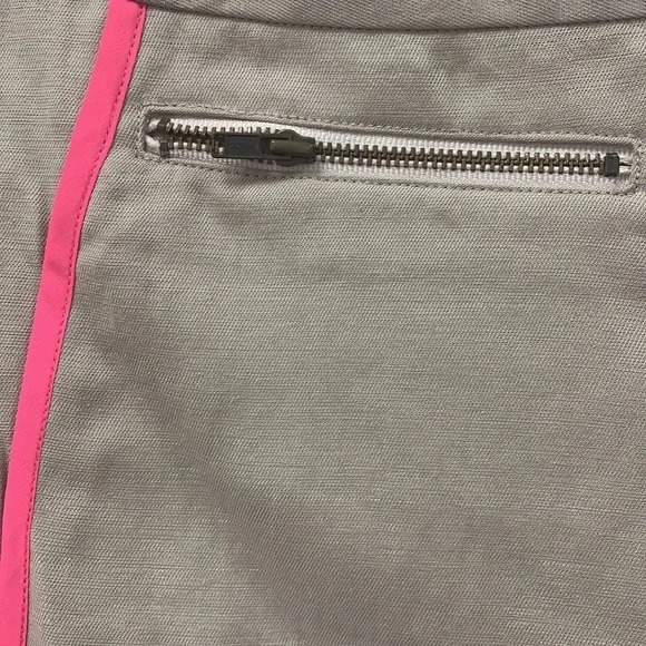 Finders Keepers NWT Hiding My Heart Shorts size Small - Picture 4 of 6